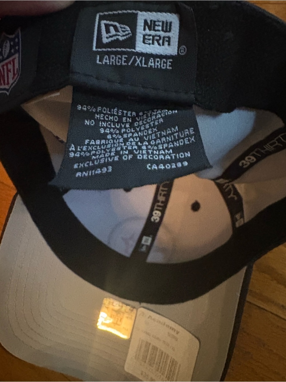 Hat - Inside View - Picture 4 of 4